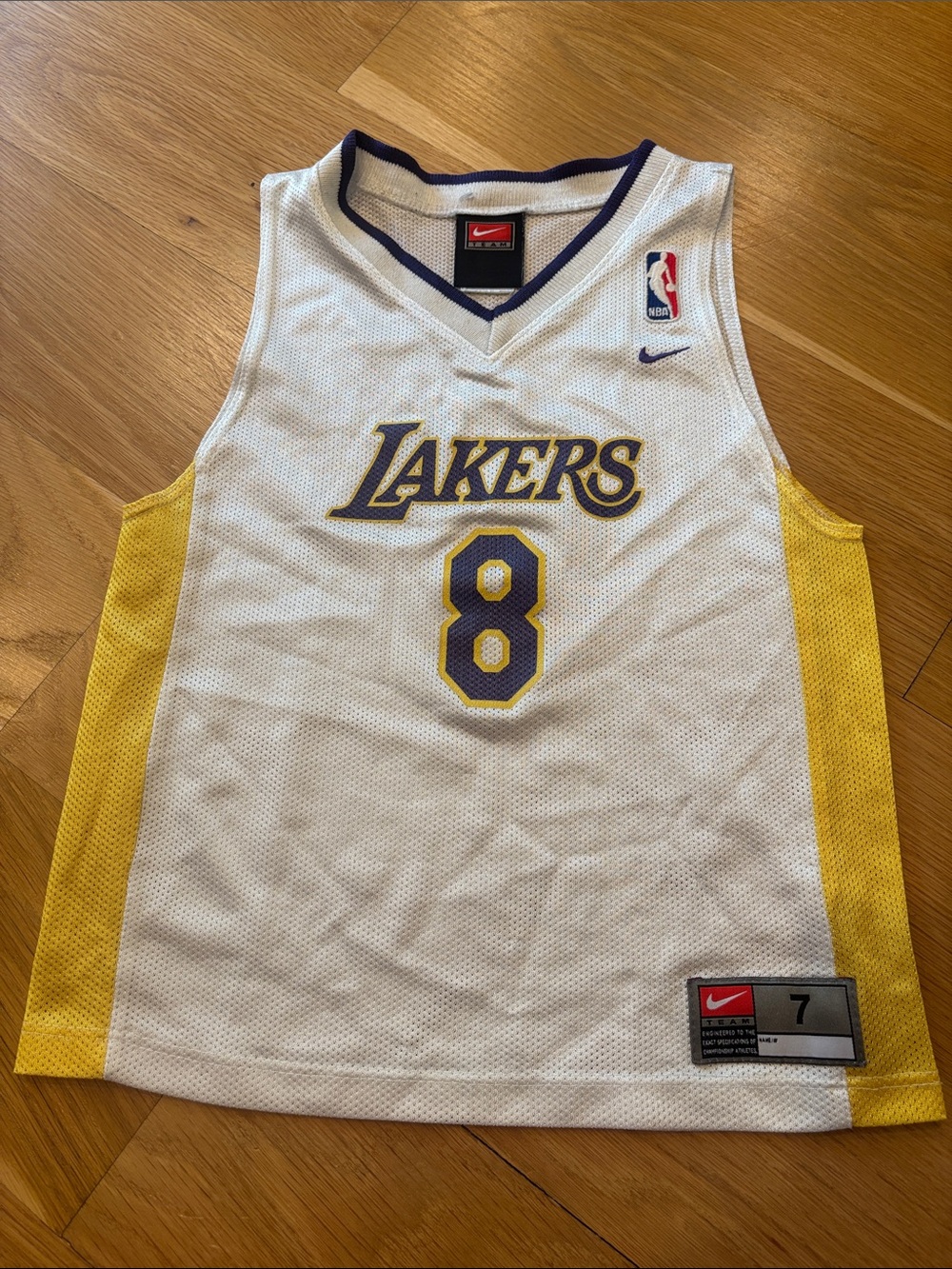 Nike Kids’ Kobe Bryant Lakers Basketball Jersey